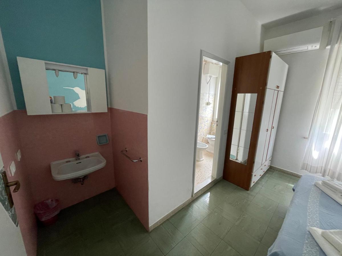 Hotel Aloha Cesenatico Buitenkant foto