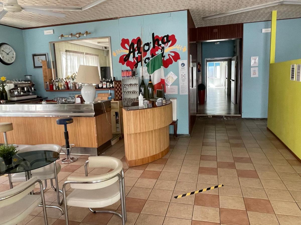 Hotel Aloha Cesenatico Buitenkant foto
