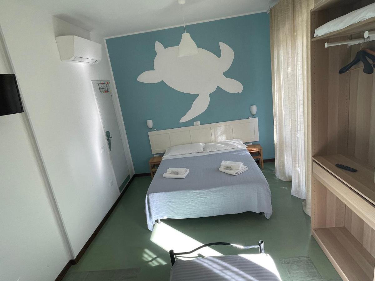 Hotel Aloha Cesenatico Buitenkant foto