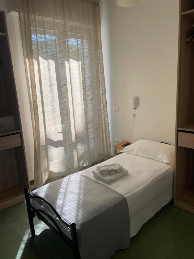 Hotel Aloha Cesenatico Buitenkant foto